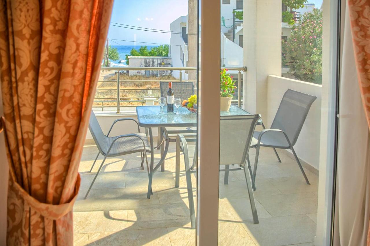 Haraki Bay Hotel And Luxury Apartments Екстер'єр фото