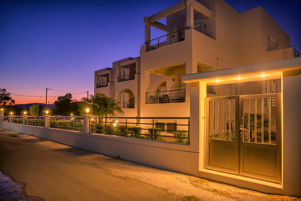 Haraki Bay Hotel And Luxury Apartments Екстер'єр фото